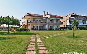 Villa Iris By Rentalspro Services - Agios Mamas Beach