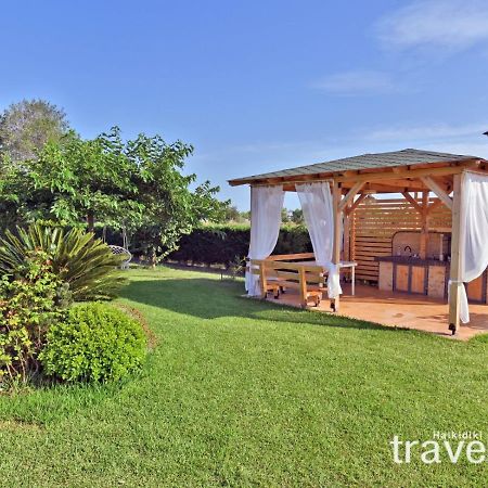 Villa Iris By Rentalspro Services - Agios Mamas Beach Екстериор снимка