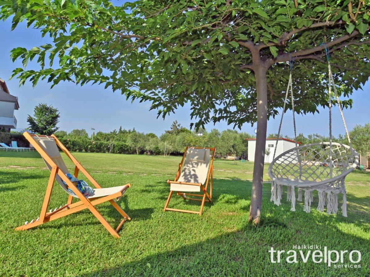 Villa Iris By Rentalspro Services - Agios Mamas Beach Екстериор снимка